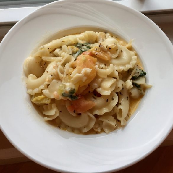 Heirloom Tomato & Spinach Pasta