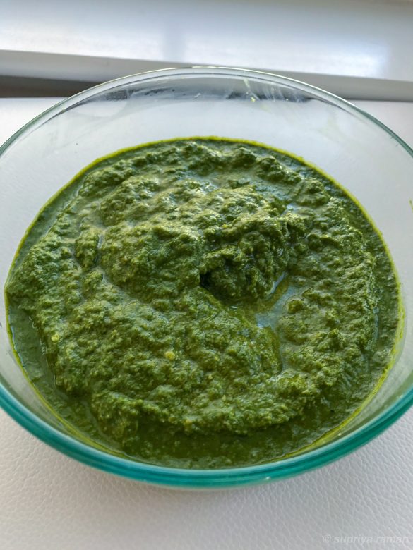 Kothamalli (Cilantro/Coriander) Thogayal (Tamil style chutney)