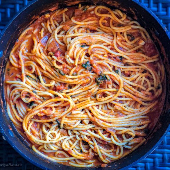 Chickpea Pasta & Basil Balsamic Marinara