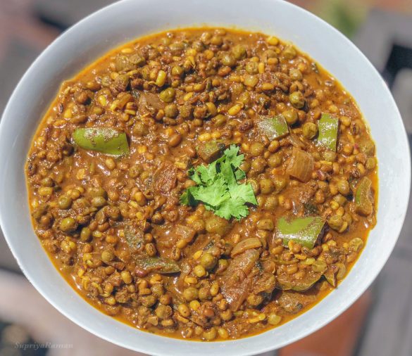 Mung Bean Sprouts Masala