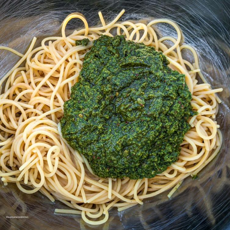 Zhoug sauce pasta