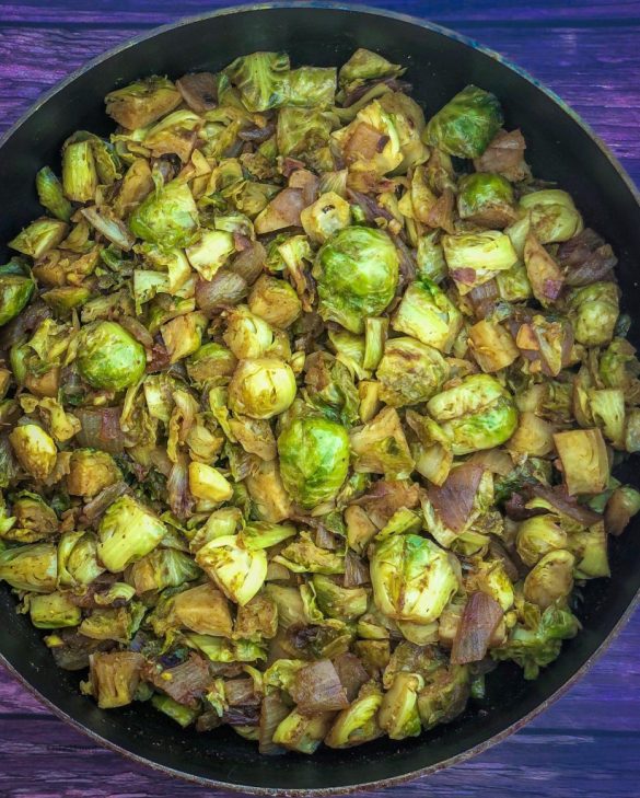 Spice crusted Brussels Sprouts (Bonus: carrot salad w/turmeric dressing)