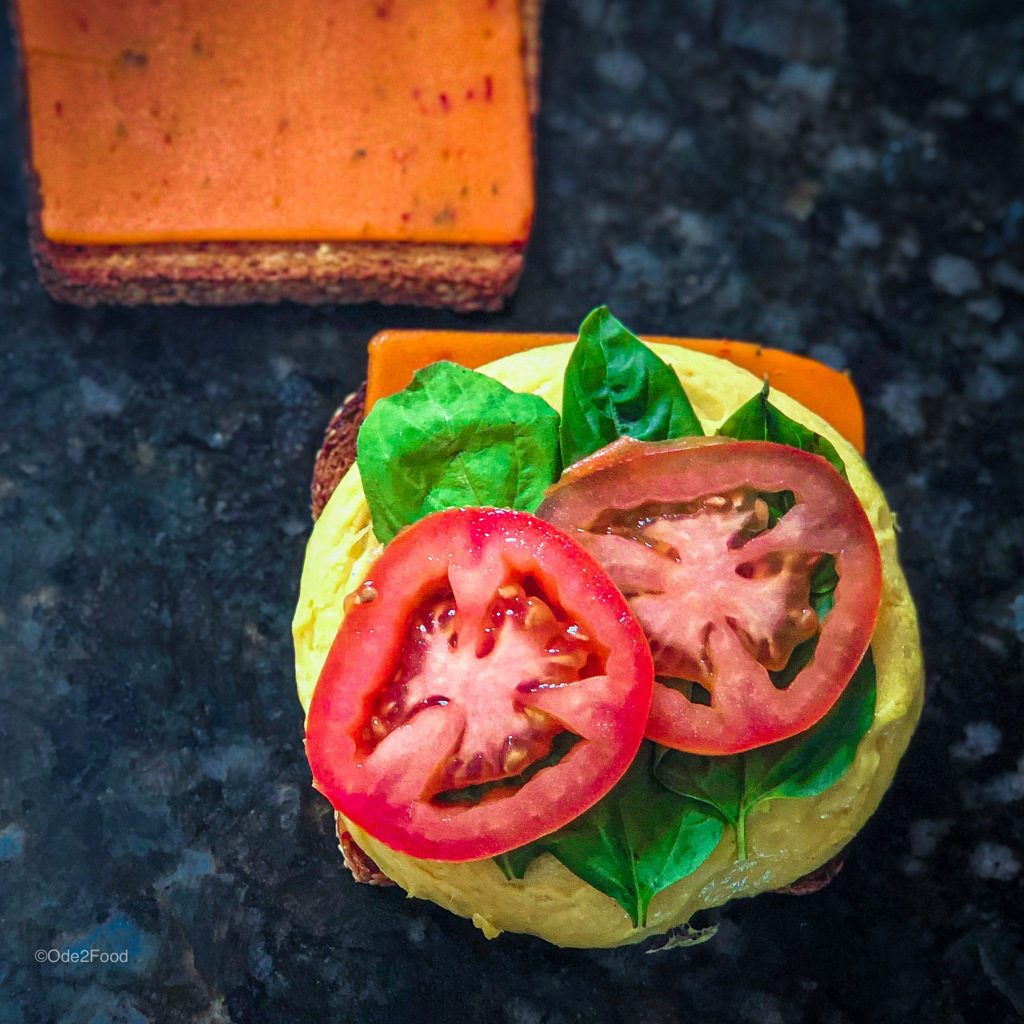 vegan breakfast sandwich